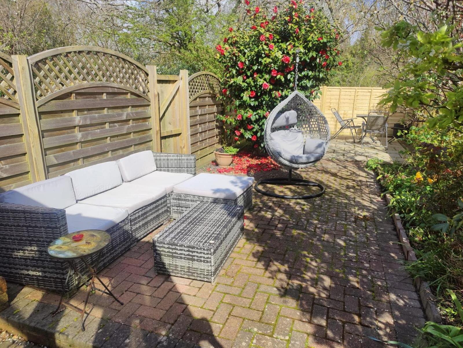 Beautiful Bexhill Cottage With Garden 3 Mins Walk To Beach Εξωτερικό φωτογραφία